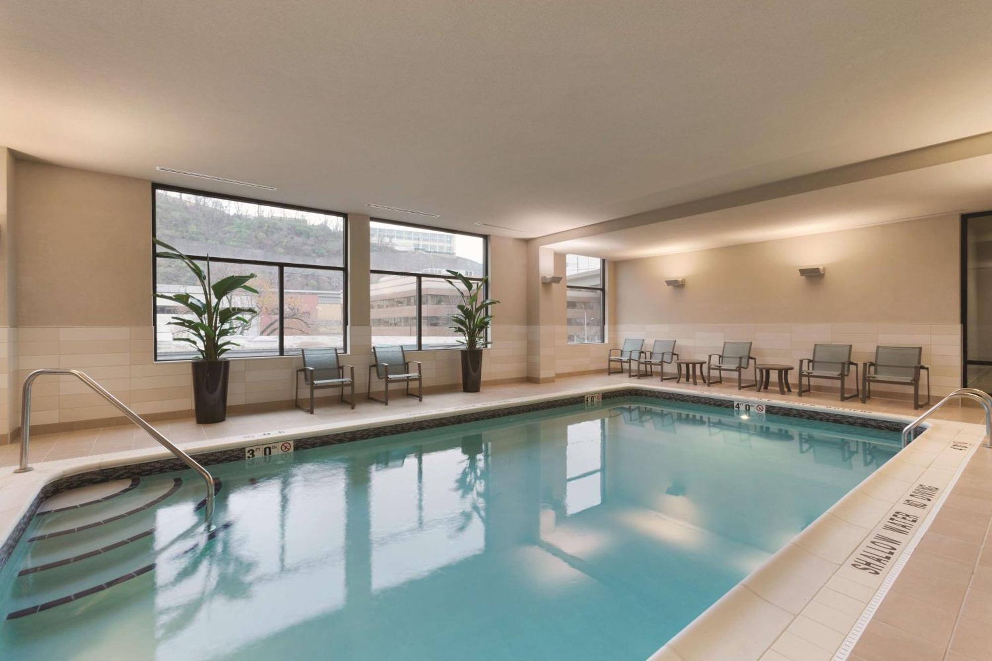 Homewood Suites By Hilton Pittsburgh Downtown Bagian luar foto