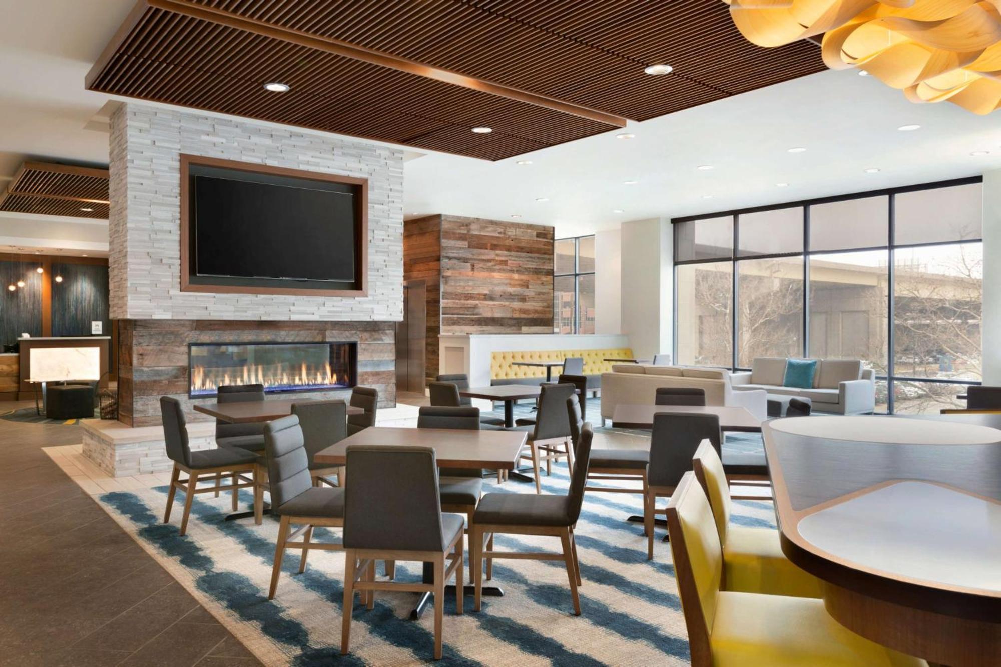Homewood Suites By Hilton Pittsburgh Downtown Bagian luar foto